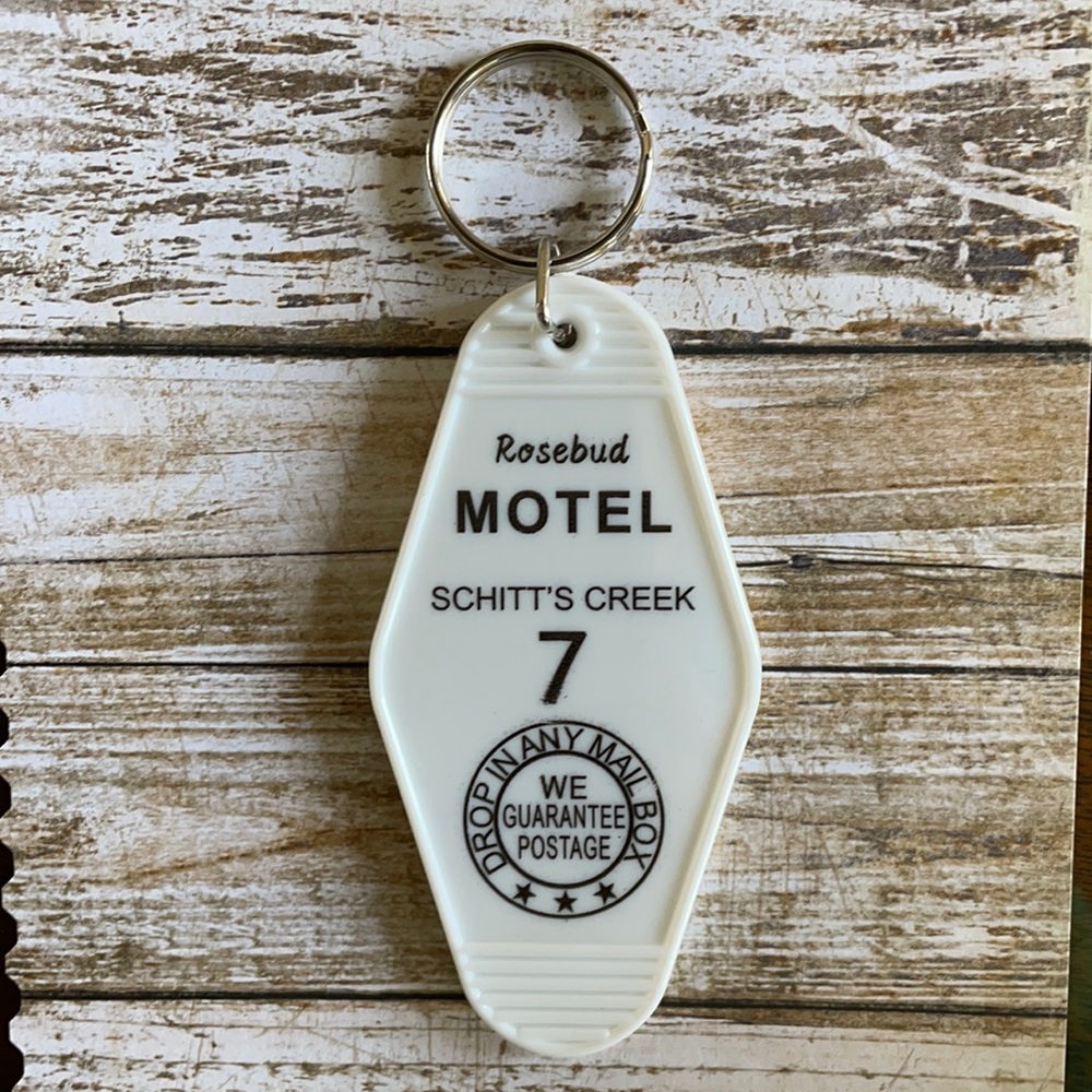 NEW! Schitts Creek ROSEBUD Motel Room key Keychain